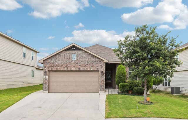 3-bedroom rental at 1807 Golden Maple in San Antonio TX