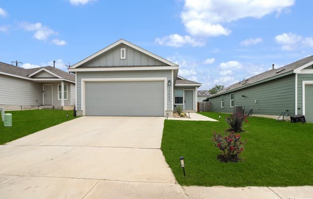 2-bedroom rental at 14805 Saw Mill in San Antonio TX