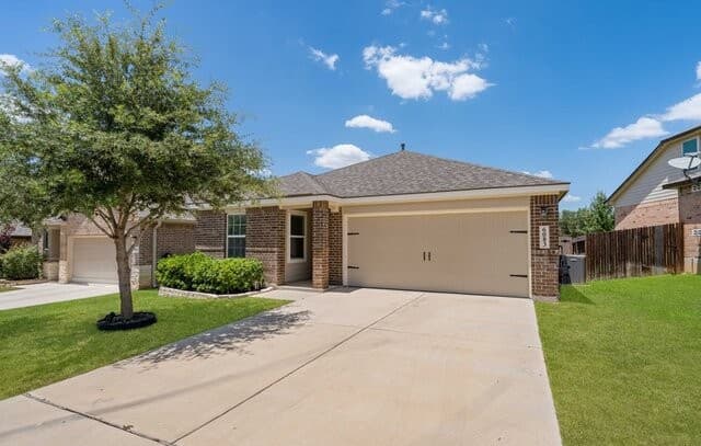 3-bedroom rental at 6083 Akin Circle in San Antonio TX