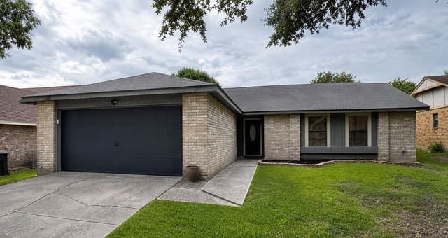 3-bedroom rental at 3426 Meadow Head Dr in Schertz TX
