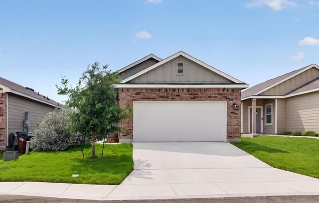 3-bedroom rental at 12866 Cygnus in San Antonio TX