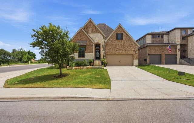3-bedroom rental at 12653 Dragonfly Ln in San Antonio TX