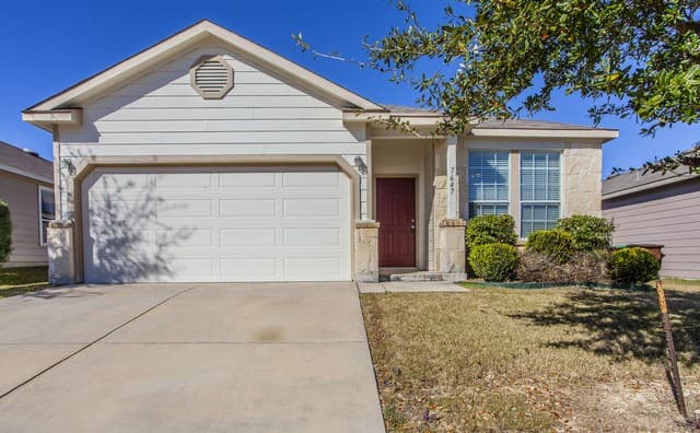 3-bedroom rental at 7647 Paraiso Haven in Boerne TX